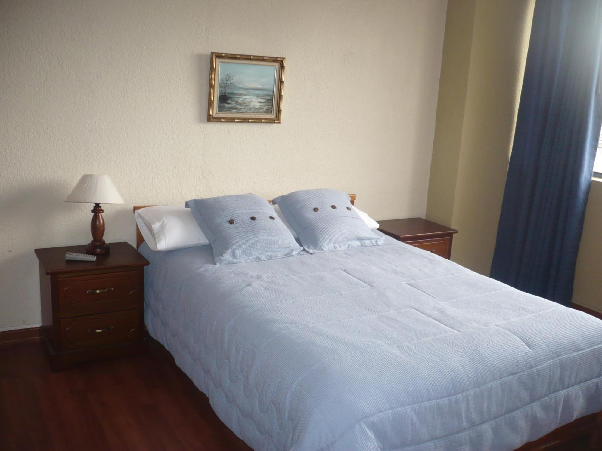 Hostal Tutamanda 2 كويتو الغرفة الصورة
